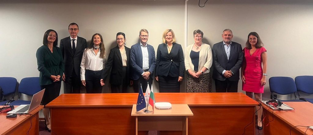 From left to right: Luybomira Ruseva, Yves Gonner, Ana del Valle, Gesine Freund, Antti Riivari (EBRA President), Daniela Miteva (Executive Director of The Registry Agency), Maureen O'Sullivan, Marco Vianello, Yordanka Sokolova